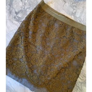 Loft Petites Army Green Lace over Grey Knit Skirt, Size 12P